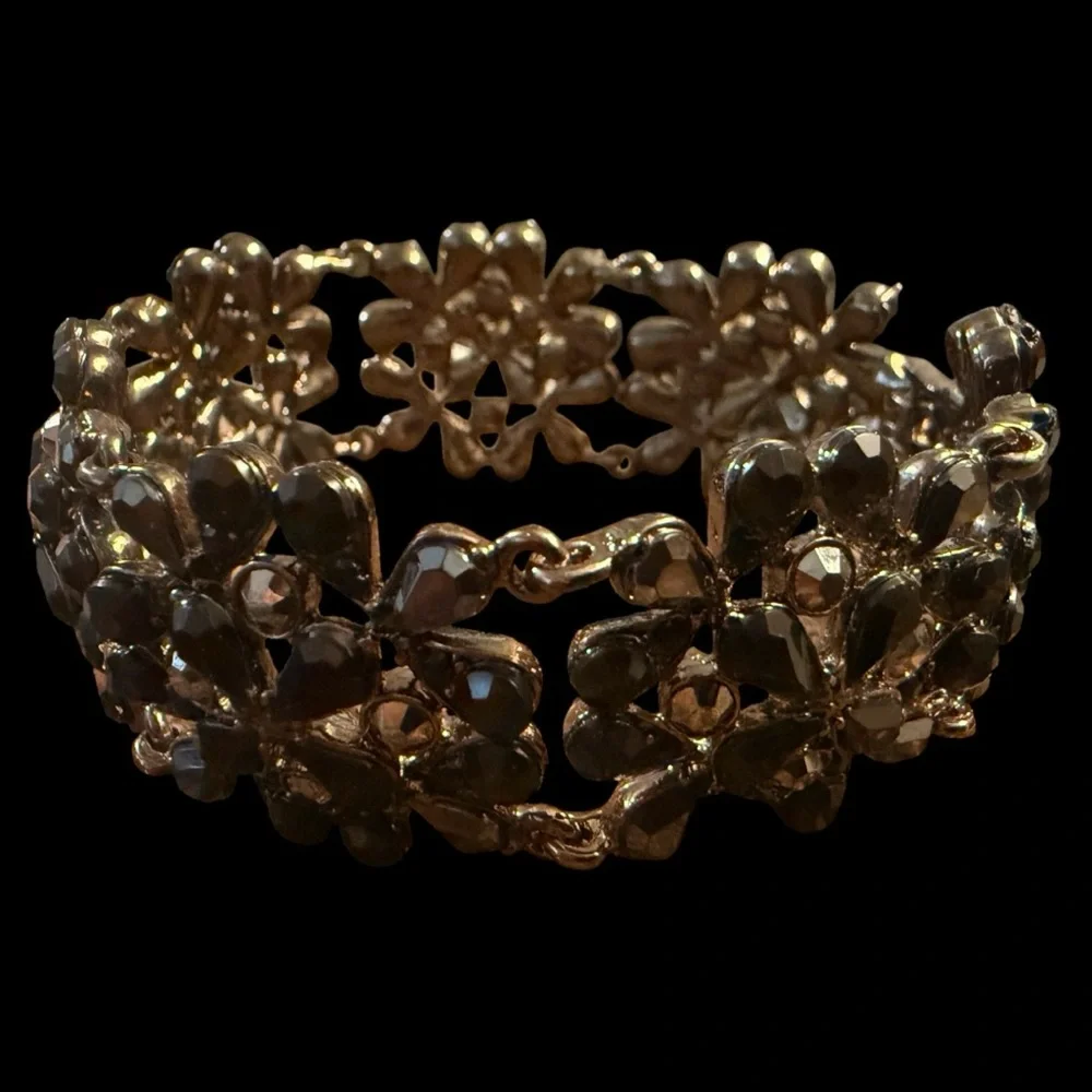 Vintage 1990’s does 1950’s‎ Glam Black Rhinestone Beaded Bracelet, Mid Century